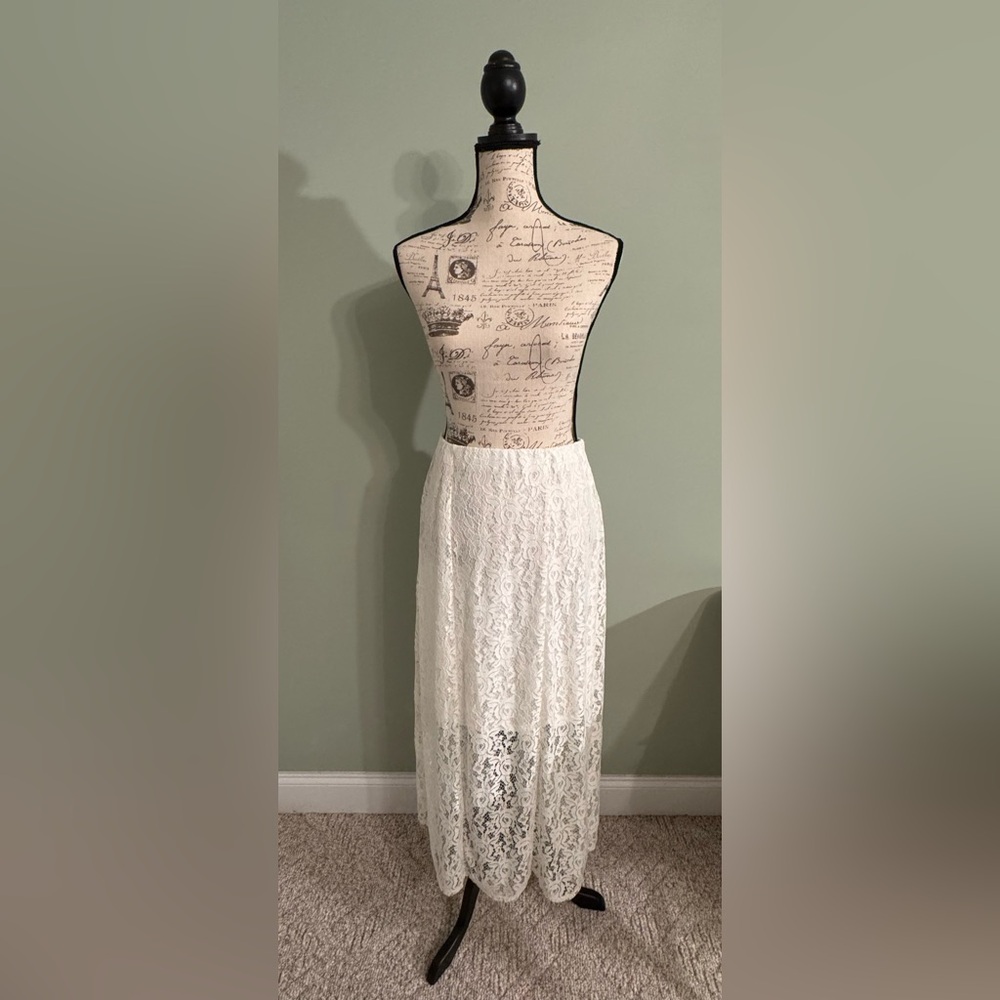 Faded Glory White Lace Maxi Skirt Women’s Size Small NWT